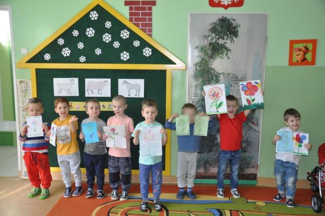 Dzień Kobiet gr.Żółwiki